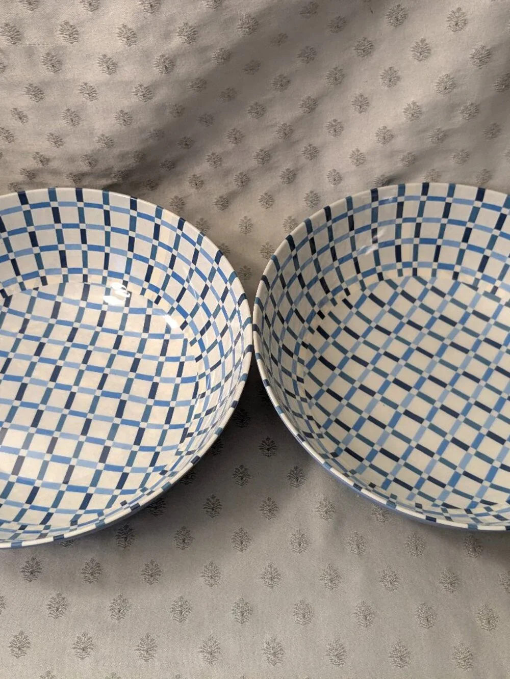 New! Pair of Two Large (4 Liter) Melamine Bowls